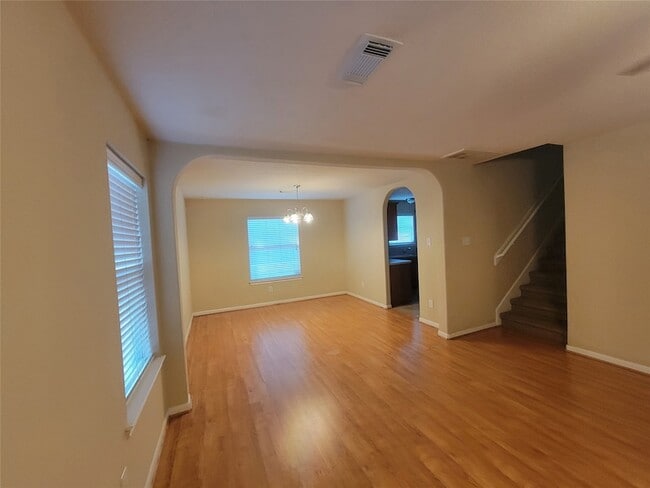 Building Photo - 2414 Gwenfair Dr