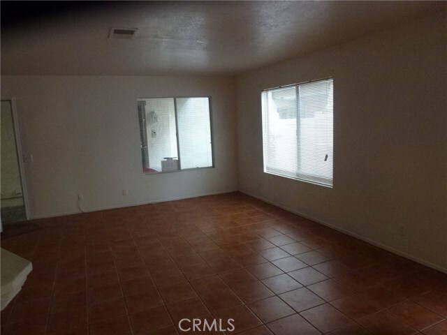 Building Photo - 1211 S Palmetto Ave