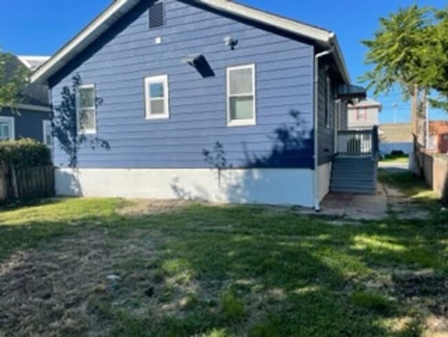 Building Photo - Beautiful 3 Bedroom House for Rent in Neptune!