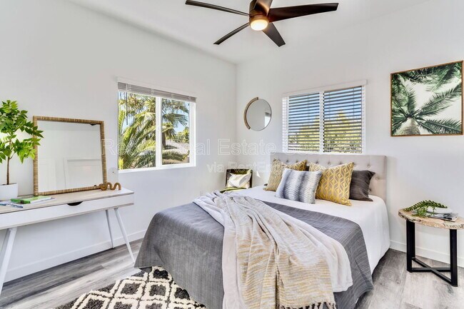 Building Photo - 4506 Moraga Ave