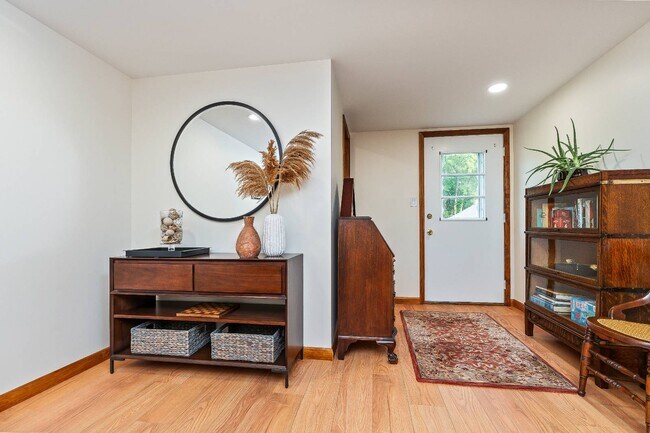 Building Photo - 80 Wertman Ln