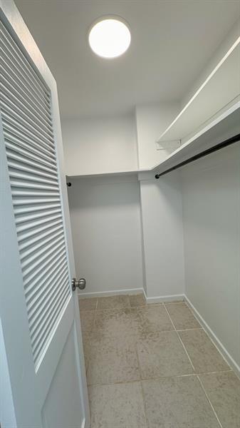 Building Photo - 3430 Galt Ocean Dr