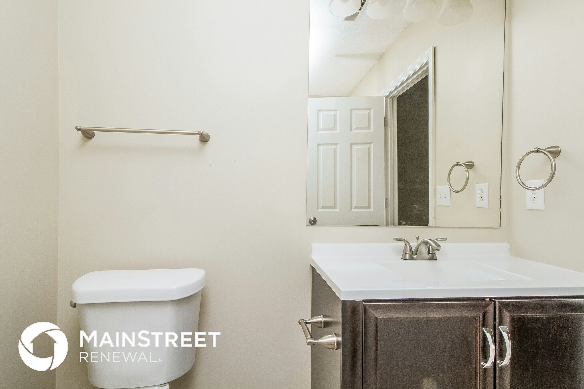 Building Photo - 2755 Painted Pony Dr