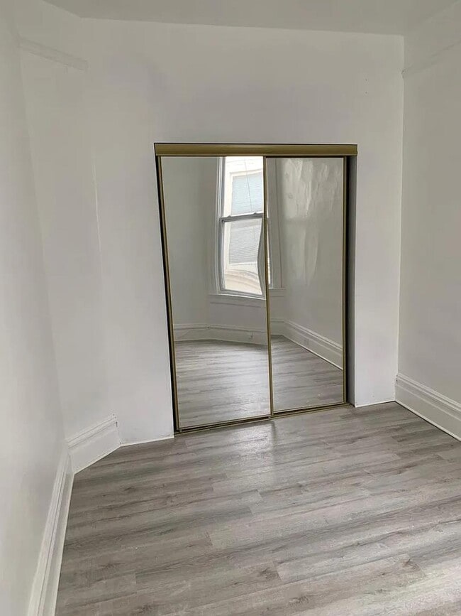 Building Photo - 525 Natoma St