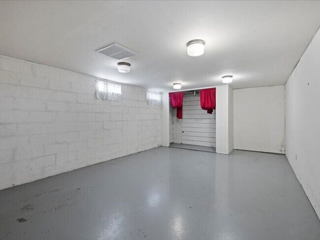 Building Photo - 1522/1524 Judson