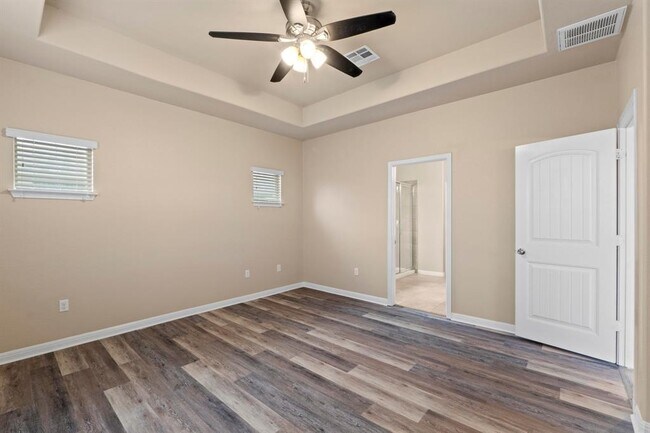 Building Photo - 16436 Vescovo Ln