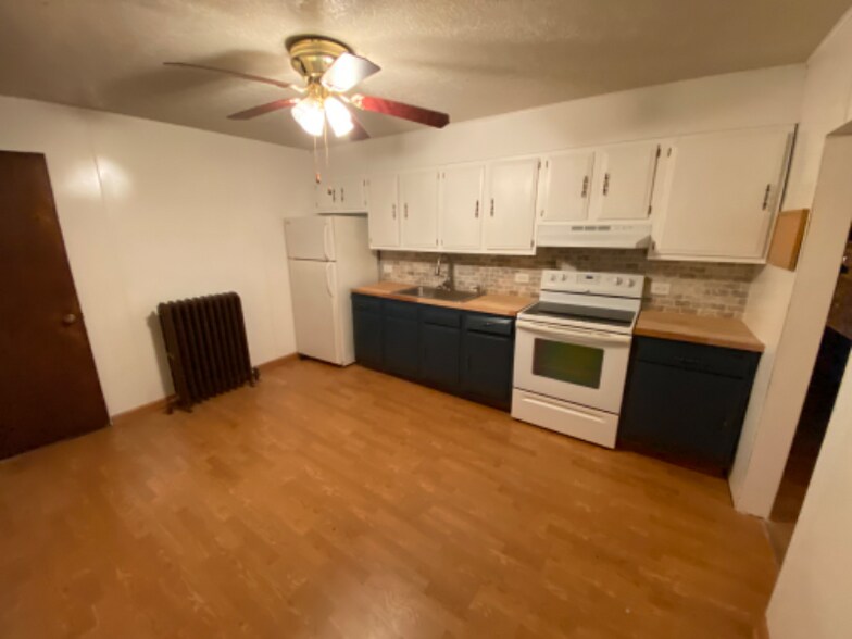 Building Photo - 2648 PA-982