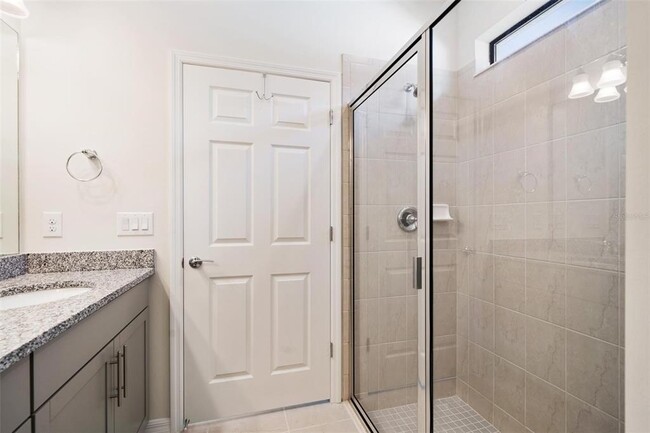 Building Photo - 13161 Oriago St