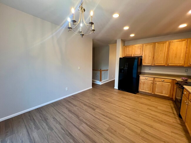 Building Photo - Fantastic 3 bedroom home available in Claremont Ranch!