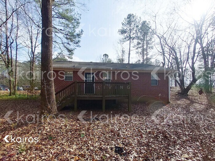 Building Photo - 223 Peltry Dr