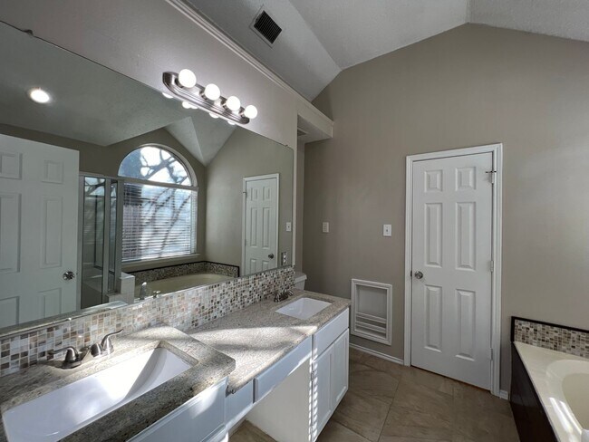 Building Photo - Fort Worth Texas Homes For Rent "Keller ISD"