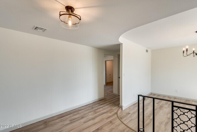 Building Photo - 4402 W El Camino Dr