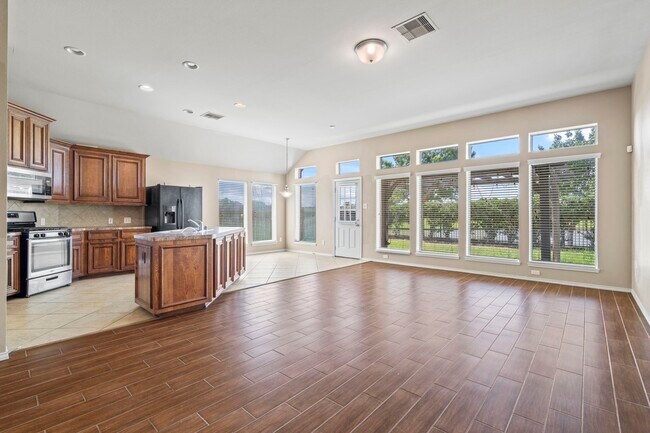 Building Photo - 7242 Rambling Tree Ln