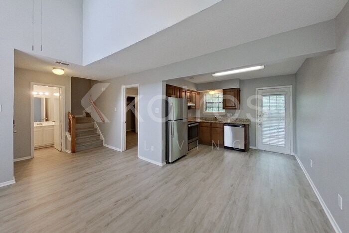Building Photo - 2140 Woodnote Ln