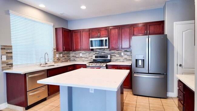 Building Photo - Save on Rent - Half Off Rent if move By No...