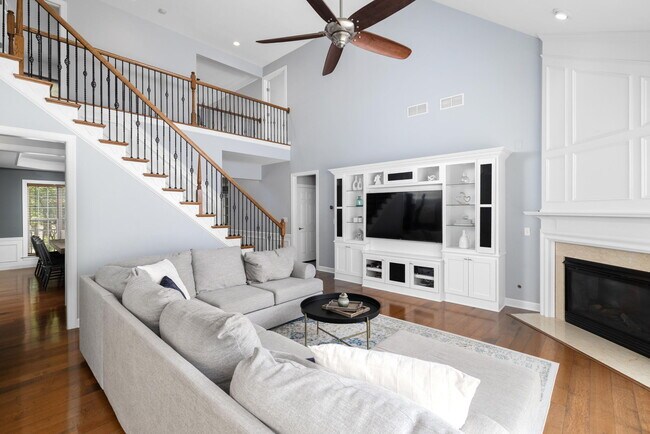 Building Photo - 3009 Coral Bell Ln
