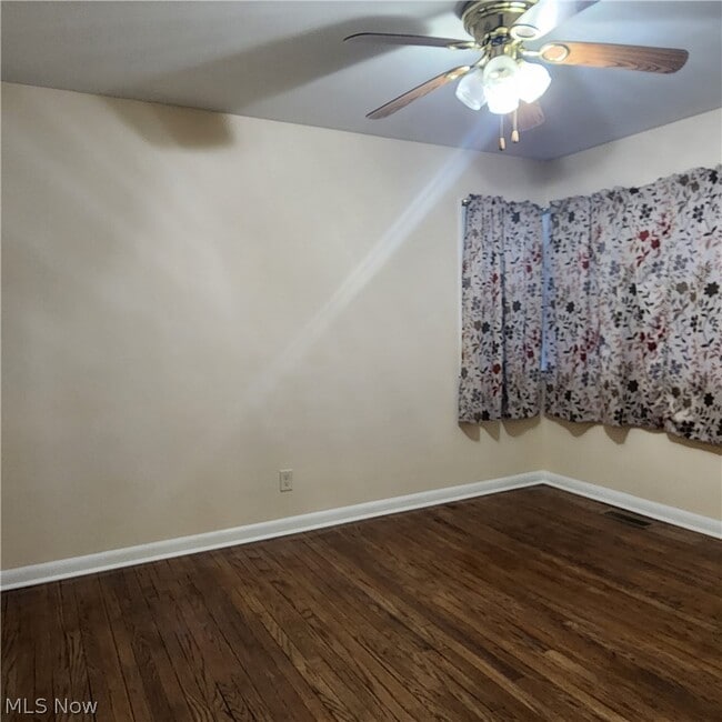 Building Photo - 64764 Larrick Ridge Rd