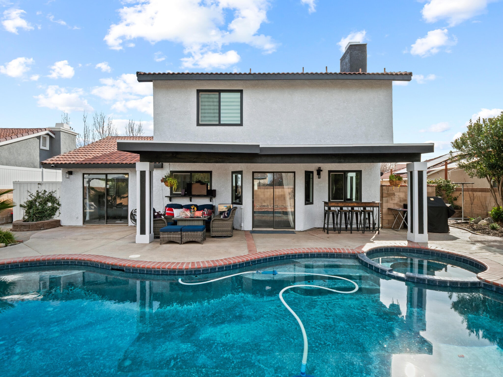 Building Photo - 2833 Springfield Pl