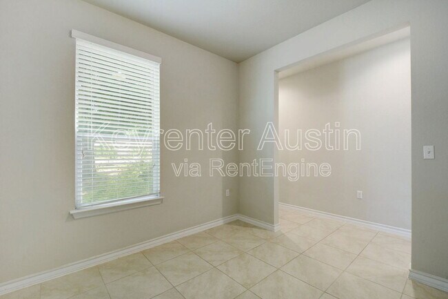Building Photo - 1803 Los Olivios Wy