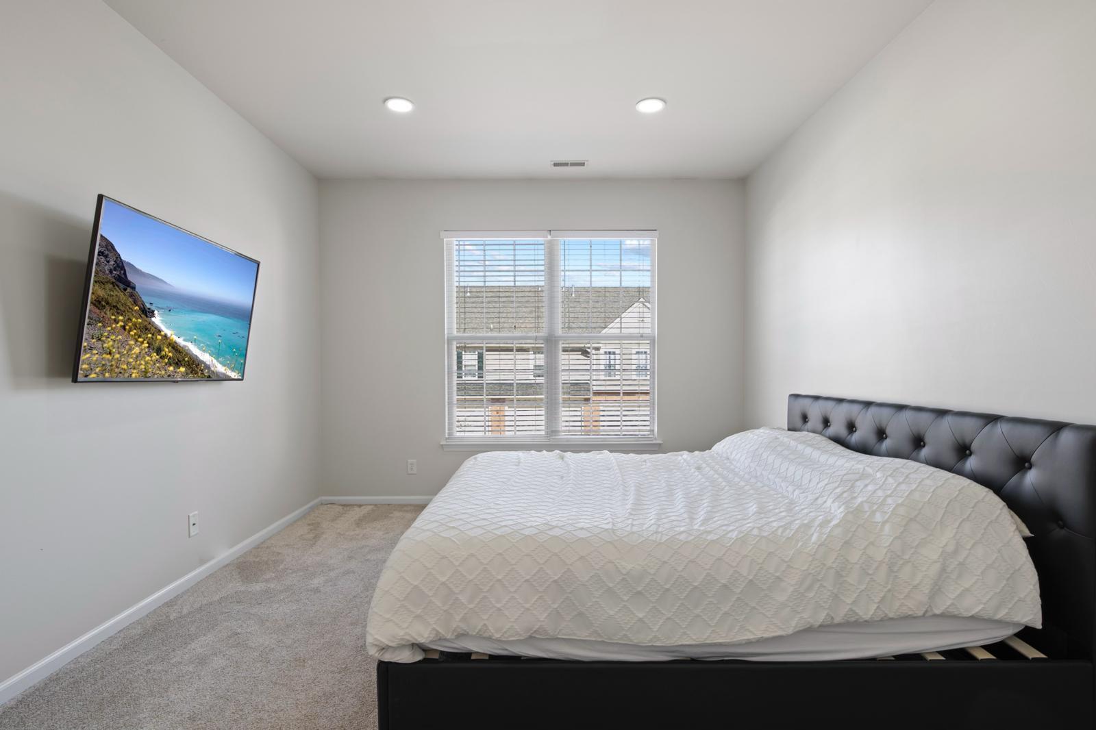 Master BR - 40433 Glen Eagle Ln