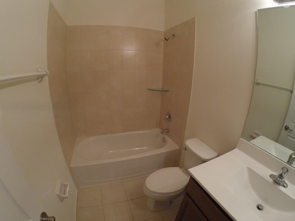 Building Photo - 9332 W 33rd Ln