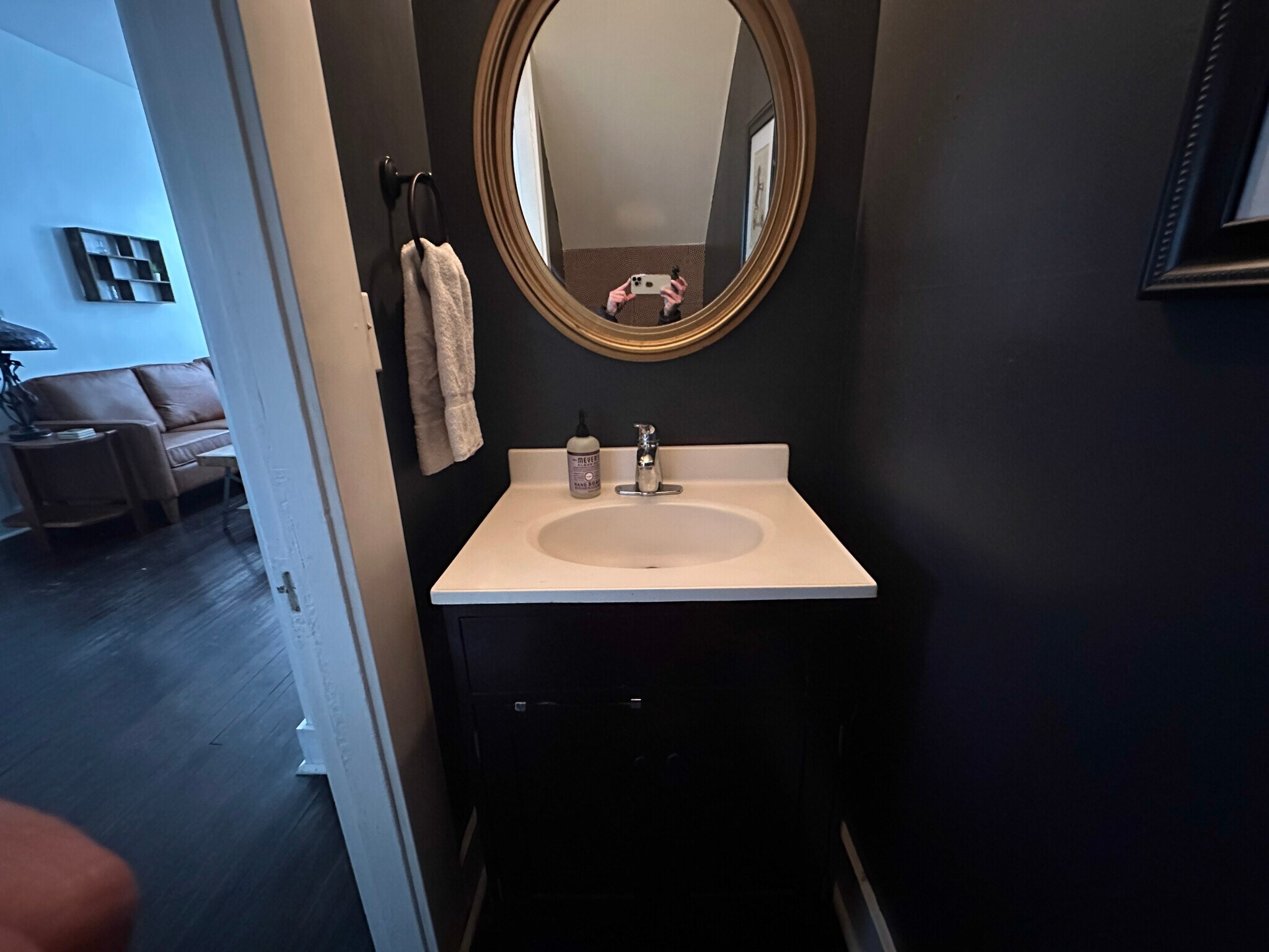 Building Photo - 1163 Say Ave