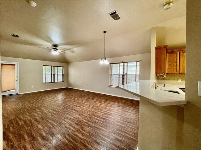 Building Photo - 1206 Brighton Bend Ln