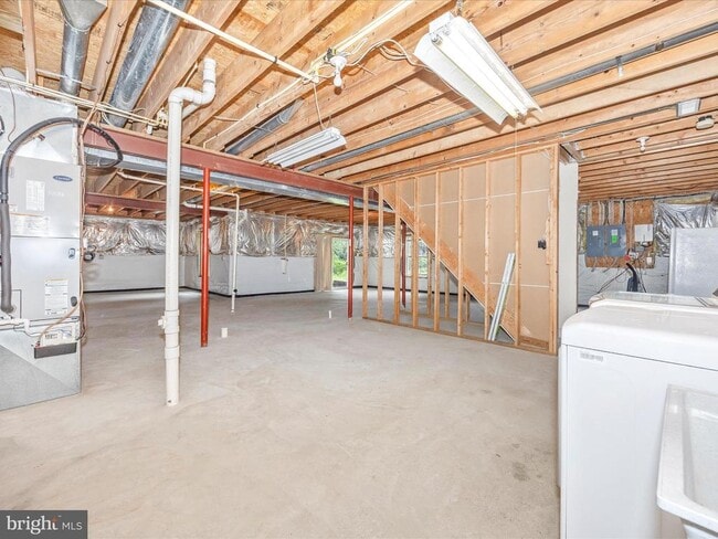 Building Photo - 18818 Liberty Mill Rd