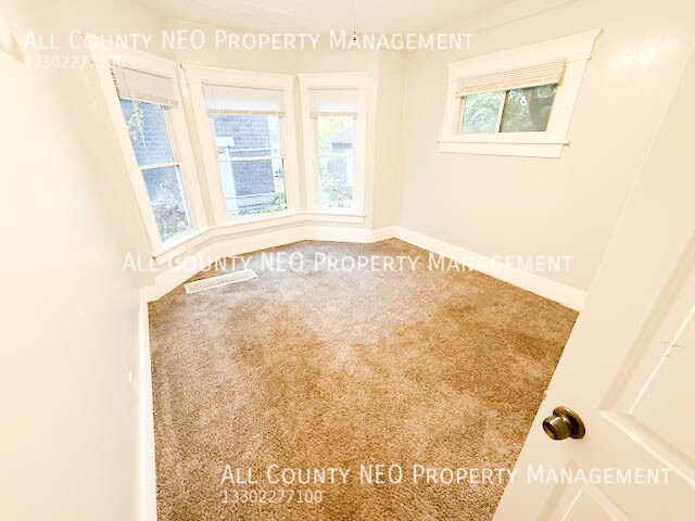 Building Photo - 911 Fulton Rd NW