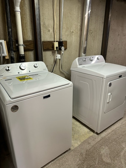 New washer/dryer - 301 10 1/2 Ave E