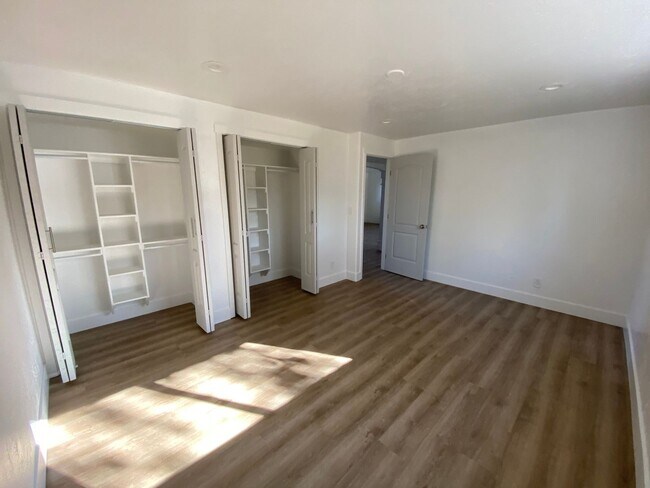 Building Photo - Orem Duplex - Downstairs