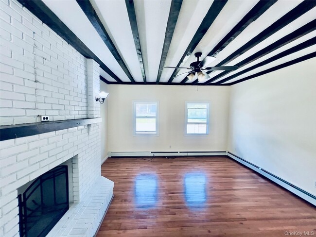 Building Photo - 1133 NY-311