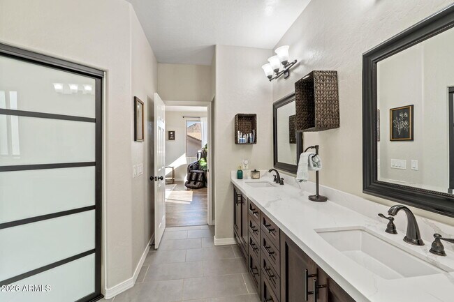 Building Photo - 6943 W Tether Trail