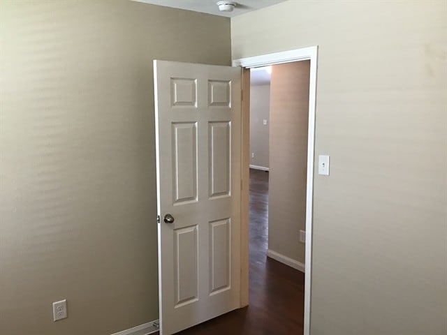 Building Photo - 8727 Doskocil Dr