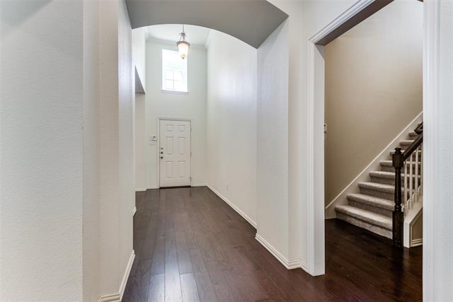 Building Photo - 3309 Edgewater Dr