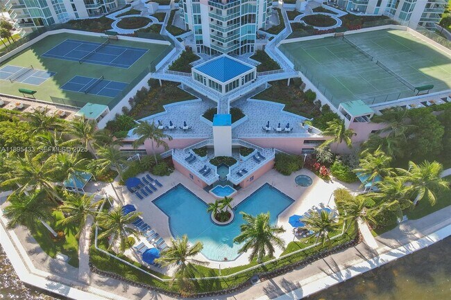 Building Photo - 3370 Hidden Bay Dr