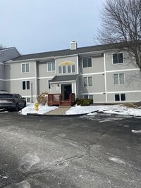 Building Photo - 330 Sunderland Rd