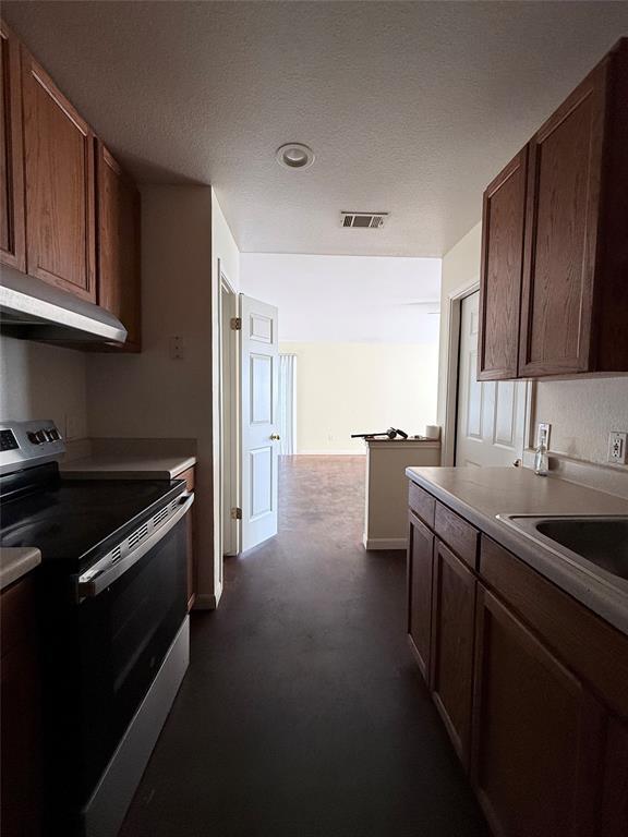 Building Photo - 8621 Talyne Chaise Cir