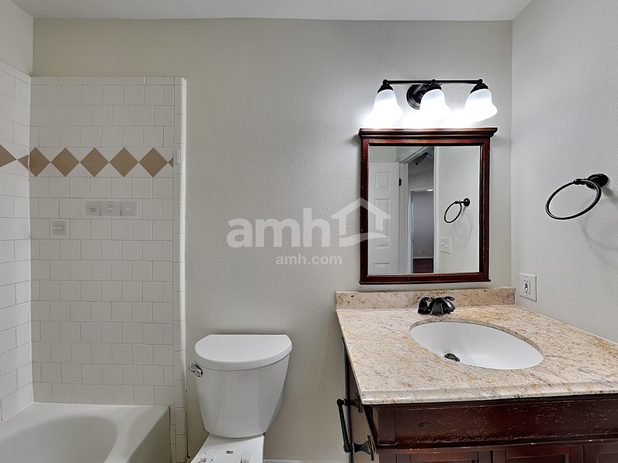 Building Photo - 6514 S 4195 W