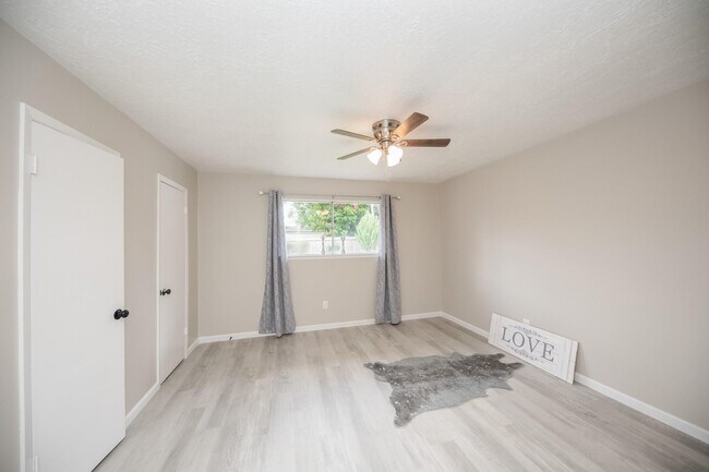Building Photo - 12507 Whittington Dr