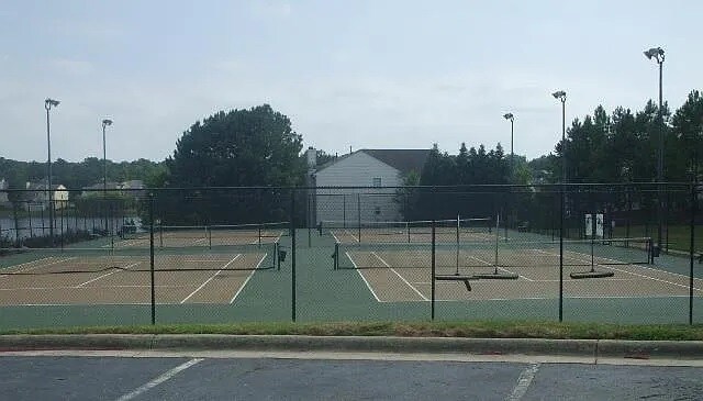 Building Photo - 313 N Water's Edge Dr