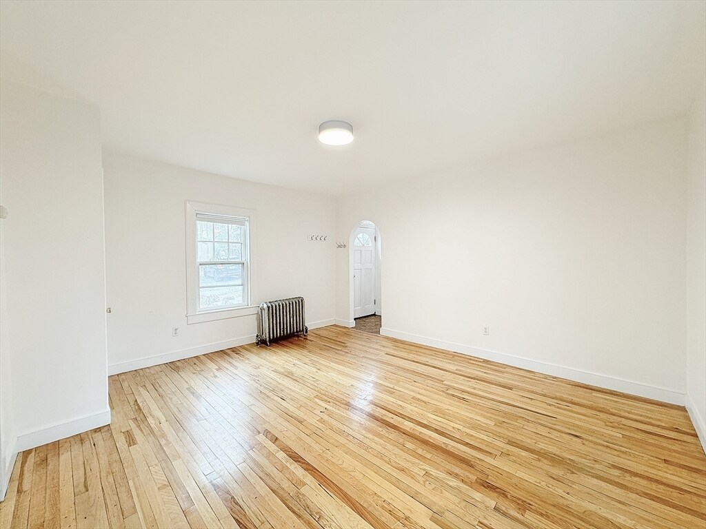 Building Photo - 269 Lamartine St