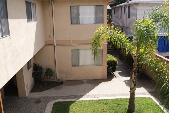 Building Photo - 2275 PINE AVE, LLC