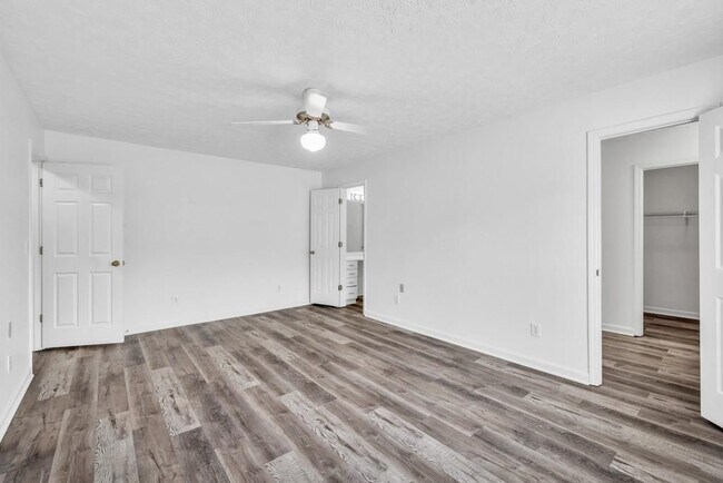 Building Photo - 3590 Canon Creek Dr