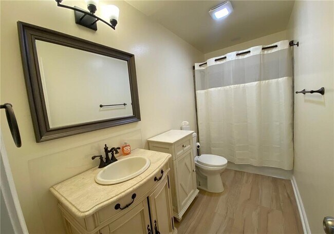 Building Photo - 2264 Salt Springs Pl