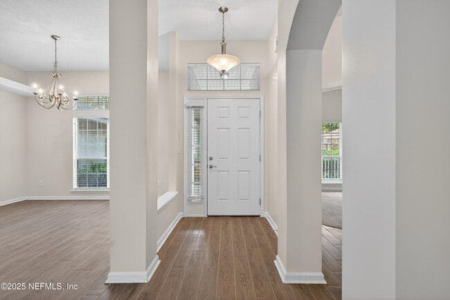 Building Photo - 14344 Summer Breeze Dr