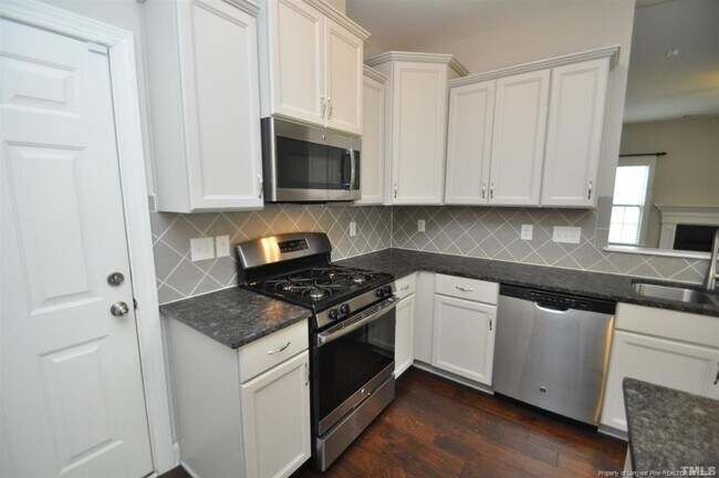 Building Photo - 1107 Summer Meadow Dr