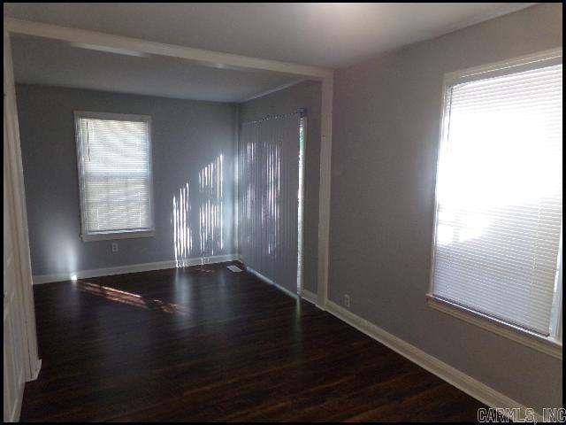 Building Photo - 624 W 33rd St