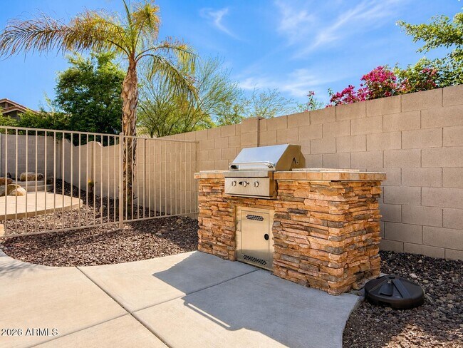 Building Photo - 40011 N Panther Creek Ct