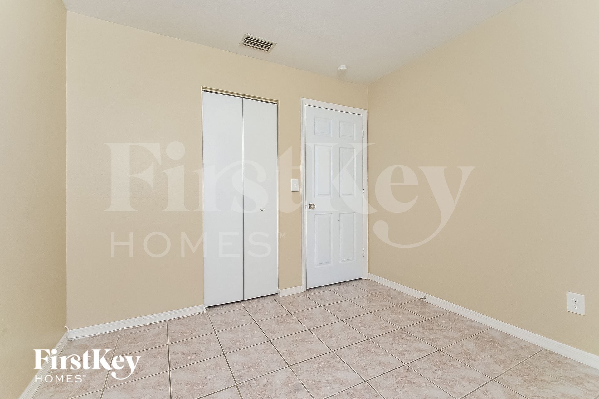 Building Photo - 449 Red Hawk Loop